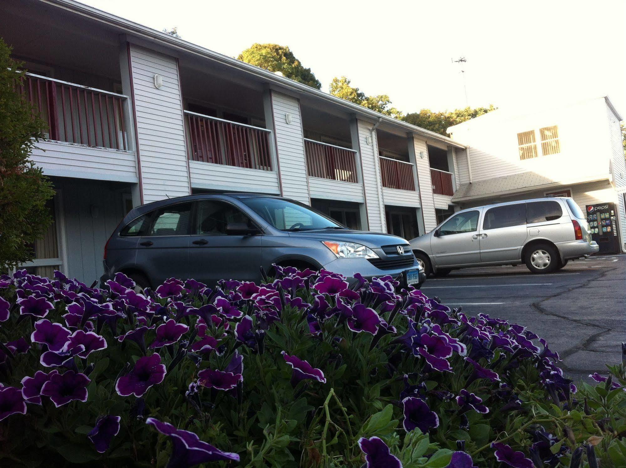 Liberty Inn Old Saybrook Ngoại thất bức ảnh